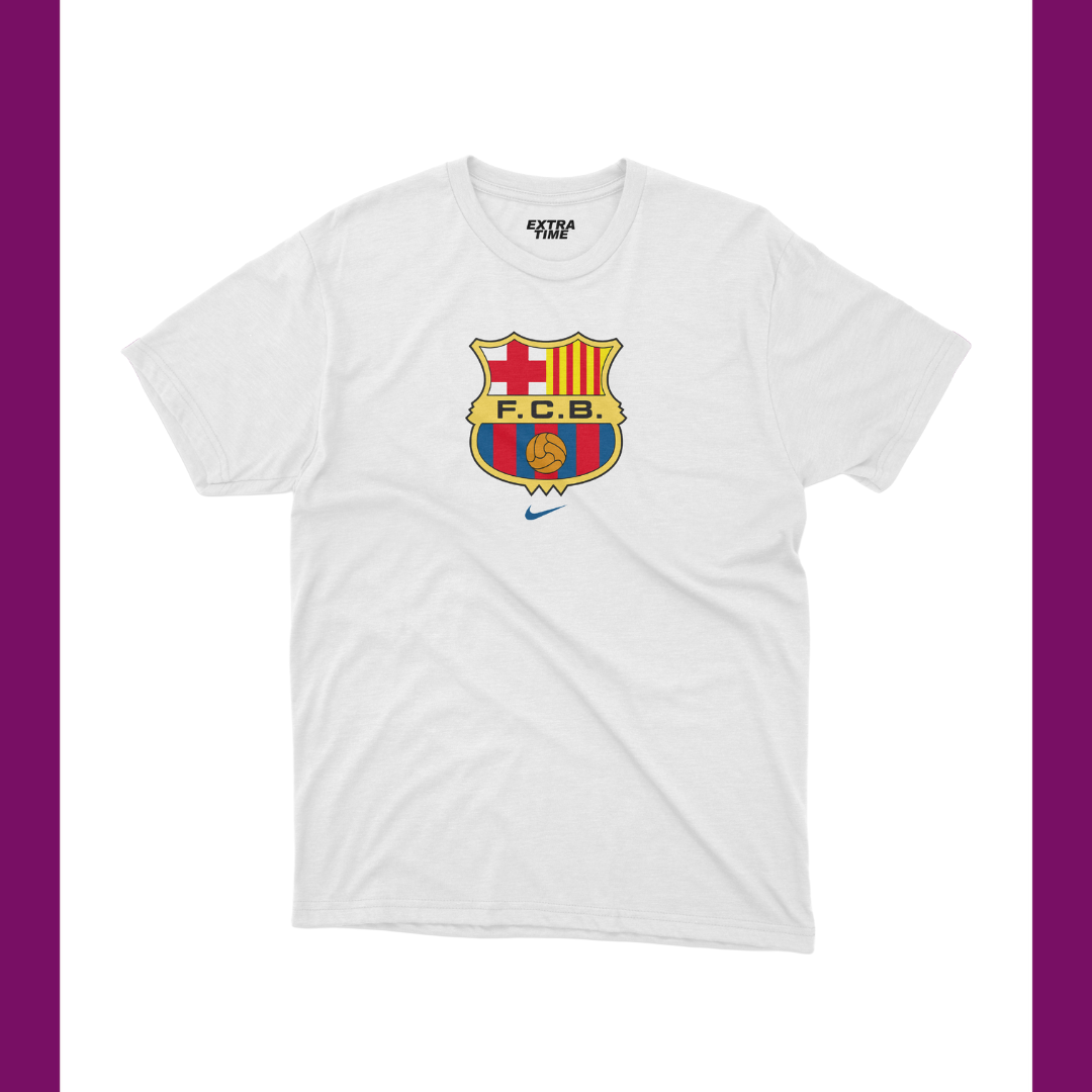 BARCA - WHITE TEAM CREST NIKE T-SHIRT - Extra Time